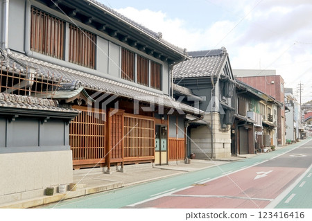 多治見市橄欖街的城市景觀 123416416