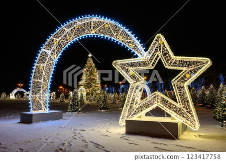 New Year's decoration. Christmas tree near the St. Nicholas Cathedral in Kronshtadt. Celebrating the New Year in Russia. New Year's decoration. Christmas tree near the St. Nicholas Cathedral in Kronshtadt. Celebrating the New Year in Russia. 123417758