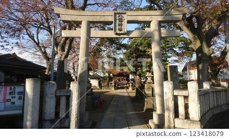 八幡橋八幡神社,位於橫濱市磯子區原町 八幡橋八幡神社,位於橫濱市磯子區原町 123418079