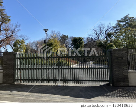 Horse transport gate at Equestrian Park Horse transport gate at Equestrian Park 123418633