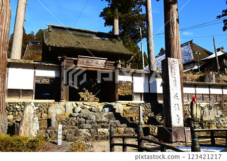 奧野聖法寺（新年） 123421217