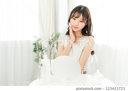 女人護膚，滋潤肌膚 123421723