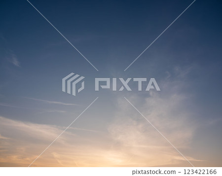 冬季黃昏的天空和雲彩 30 123422166