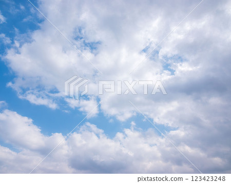 Winter blue sky and clouds 155 123423248