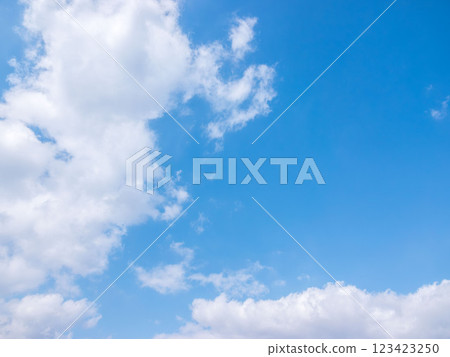 Winter blue sky and clouds 156 123423250