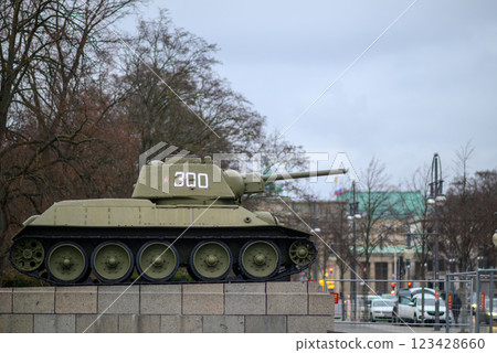 Soviet War Memorial in Tiergarten park in Berlin, Germany 123428660