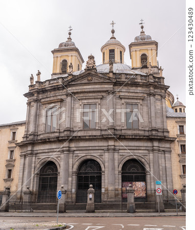 San Francisco el Grande Roman Catholic church in Madrid, Spain San Francisco el Grande Roman Catholic church in Madrid, Spain 123430489