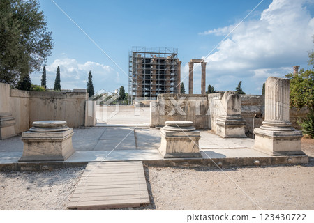 Remains of Olympieion ancient Temple of Olympian Zeus in central Athens Greece 123430722