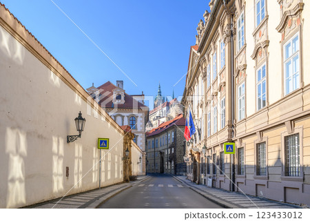 Mala Strana, charming historical district in Prague, Czech Republic 123433012