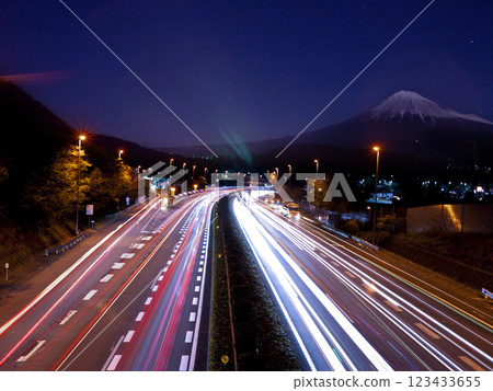 Highway and Mt. Fuji 123433655