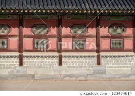 Tourists wearing traditional Korean Hanbok dresses in Seoul South Korea 123434614
