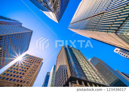 Tokyo cityscape in Japan. Warm sunshine like spring... Looking at the business district from the "Otemachi Station" intersection... A ray of hope 123436017