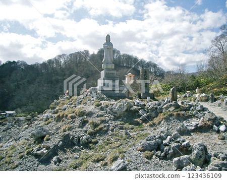 The Great Peace Kannon of Mount Osore in Mutsu, Aomori Prefecture The Great Peace Kannon of Mount Osore in Mutsu, Aomori Prefecture 123436109