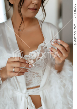 bride young girl in lingerie in the morning in the room 123436227