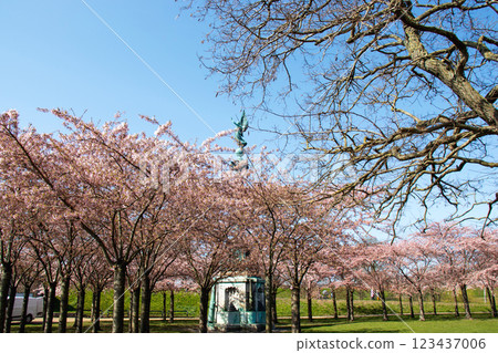 Copenhagen - Spring. Statue of goddess Victoria with palm branch in hand. 123437006
