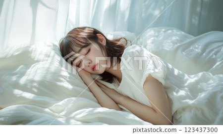 Woman sleeping quietly 123437300