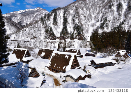 Winter Gokayama Suganuma Gassho Village 123438118