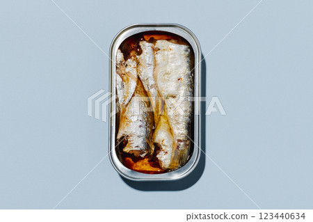 open can of canned sardines open can of canned sardines 123440634