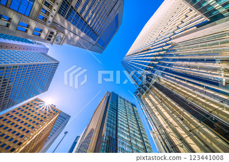 Tokyo cityscape in Japan. Warm sunshine like spring... Looking at the business district from the "Otemachi Station" intersection... A ray of hope 123441008