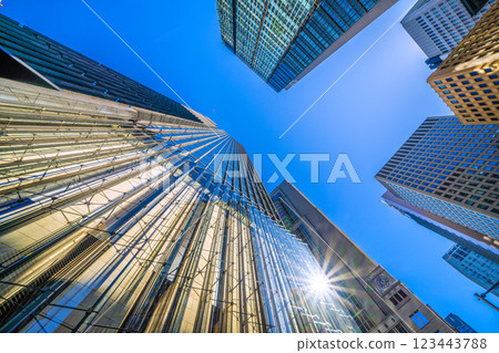 Tokyo cityscape in Japan. Warm sunshine like spring... Looking at the business district from the "Otemachi Station" intersection... A ray of hope 123443788