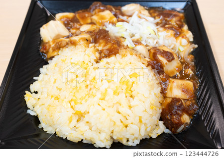 Delicious convenience store bento: mapo fried rice 123444726