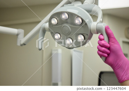Introducing an Advanced Dental Lighting System designed specifically for Precision Procedures Introducing an Advanced Dental Lighting System designed specifically for Precision Procedures 123447604