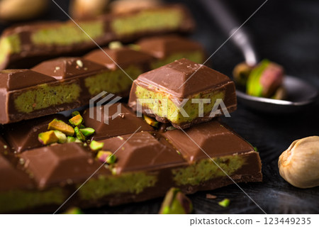 Dubai chocolate with kadayif pistachio filling 123449235