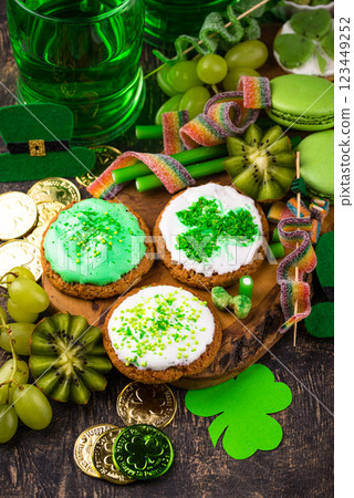 St. Patricks Day party food, green beer and shamrock 123449252