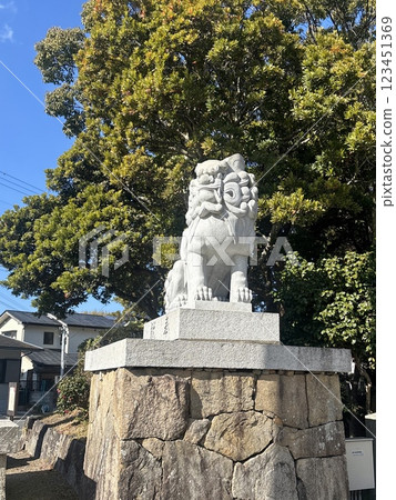 Guardian dog Guardian dog 123451369