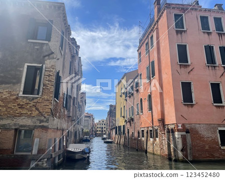 An ordinary scene in Venice 123452480