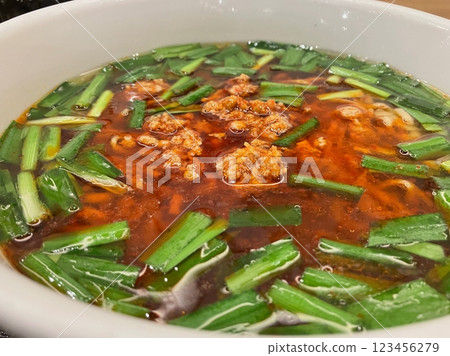 韭菜多的台灣拉麵 123456279