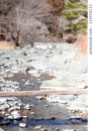 The beautiful Mizunashi River that runs through the campsite 123458113