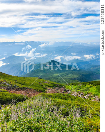 夏季攀登禦嶽山：從大瀧口登山道看到的風景 123458311