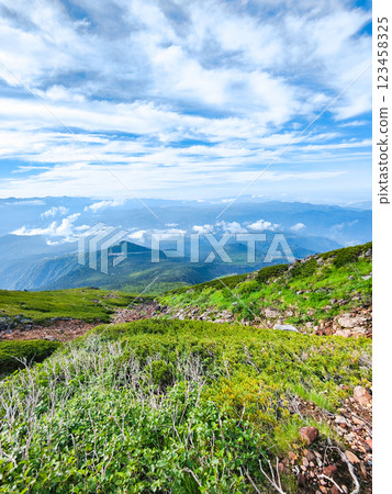 夏季攀登禦嶽山：從大瀧口登山道看到的風景 123458325