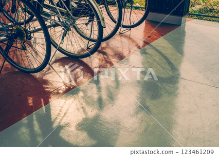 站自行車停車場 123461209