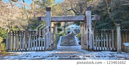 Gifu Castle, main gate in winter Gifu Castle, main gate in winter 123461682