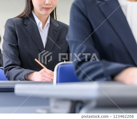 商業考試 123462208