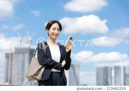 Female smartphone 123462258