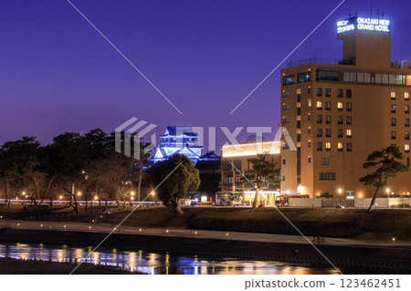 Evening view of Okazaki Castle Park, Okazaki City 123462451