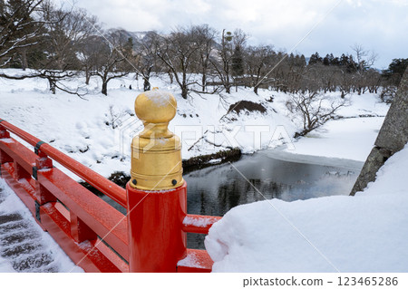 Aizu-Wakamatsu Castle (Tsuruga Castle) in winter, snowy scenery from the corridor bridge ④ Aizu-Wakamatsu Castle (Tsuruga Castle) in winter, snowy scenery from the corridor bridge ④ 123465286