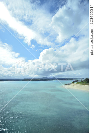 The sea I saw on my journey 123465514