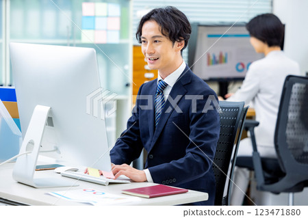 Businessman male 123471880