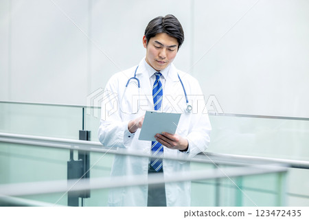 醫生肖像 醫生肖像 123472435