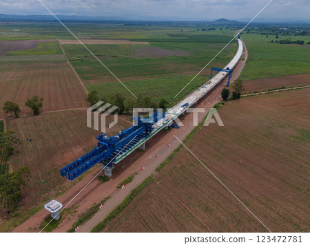 construction, engineer, road 123472781