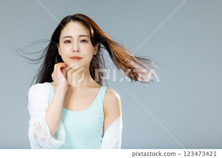 Female hair image Female hair image 123473421