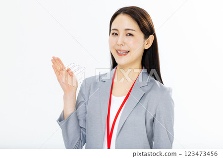 Smiling business woman posing Smiling business woman posing 123473456