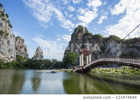 THAILAND RATCHABURI KHAO NGU ROCK PARK 123474694