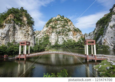 THAILAND RATCHABURI KHAO NGU ROCK PARK THAILAND RATCHABURI KHAO NGU ROCK PARK 123474700