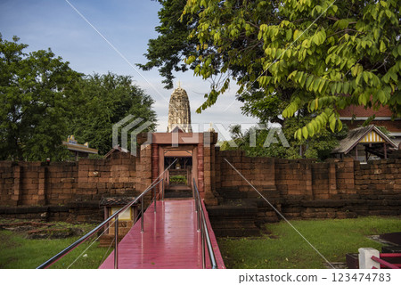 THAILAND RATCHABURI WAT MAHATHAT WORAWIHAN 123474783