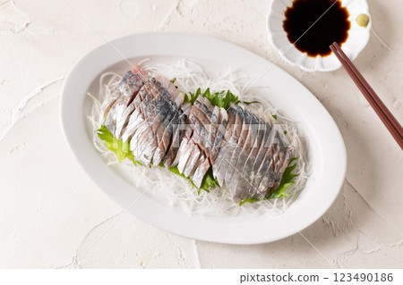 Fish sashimi 123490186